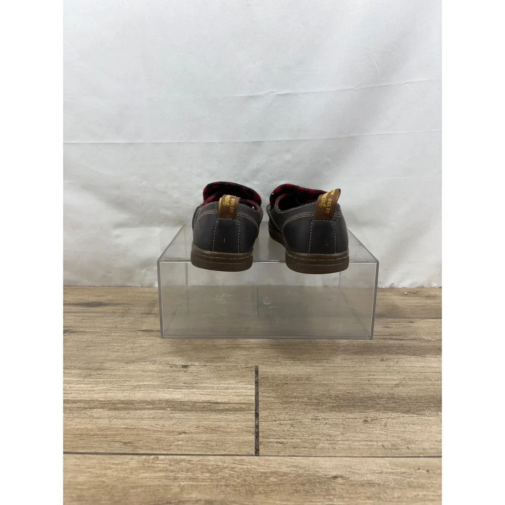 Dr. Martens stylish comfortable